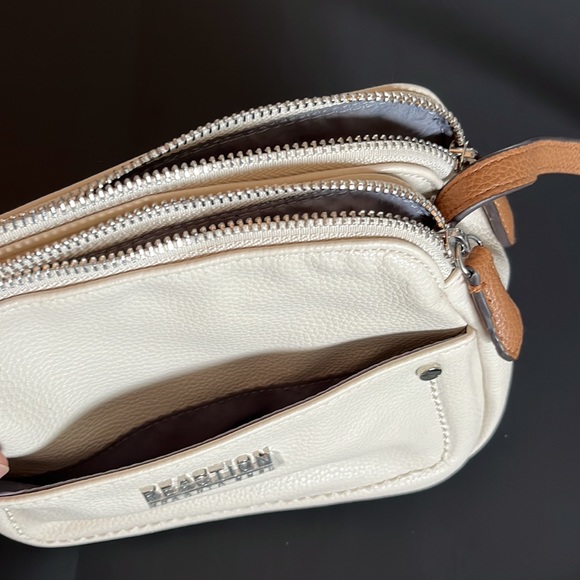 Kenneth Cole Crossbody Bag - Picture 9 of 9